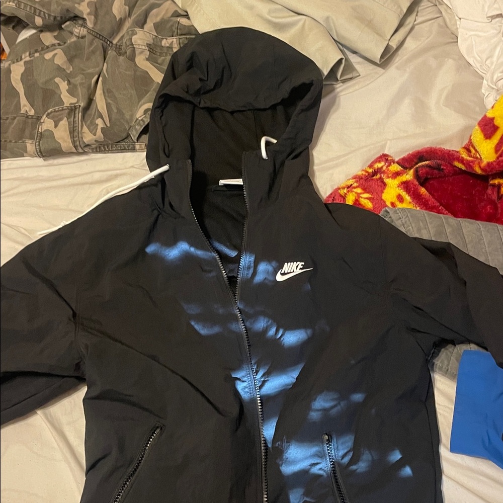 Nike Black and White Hooded Windbreaker